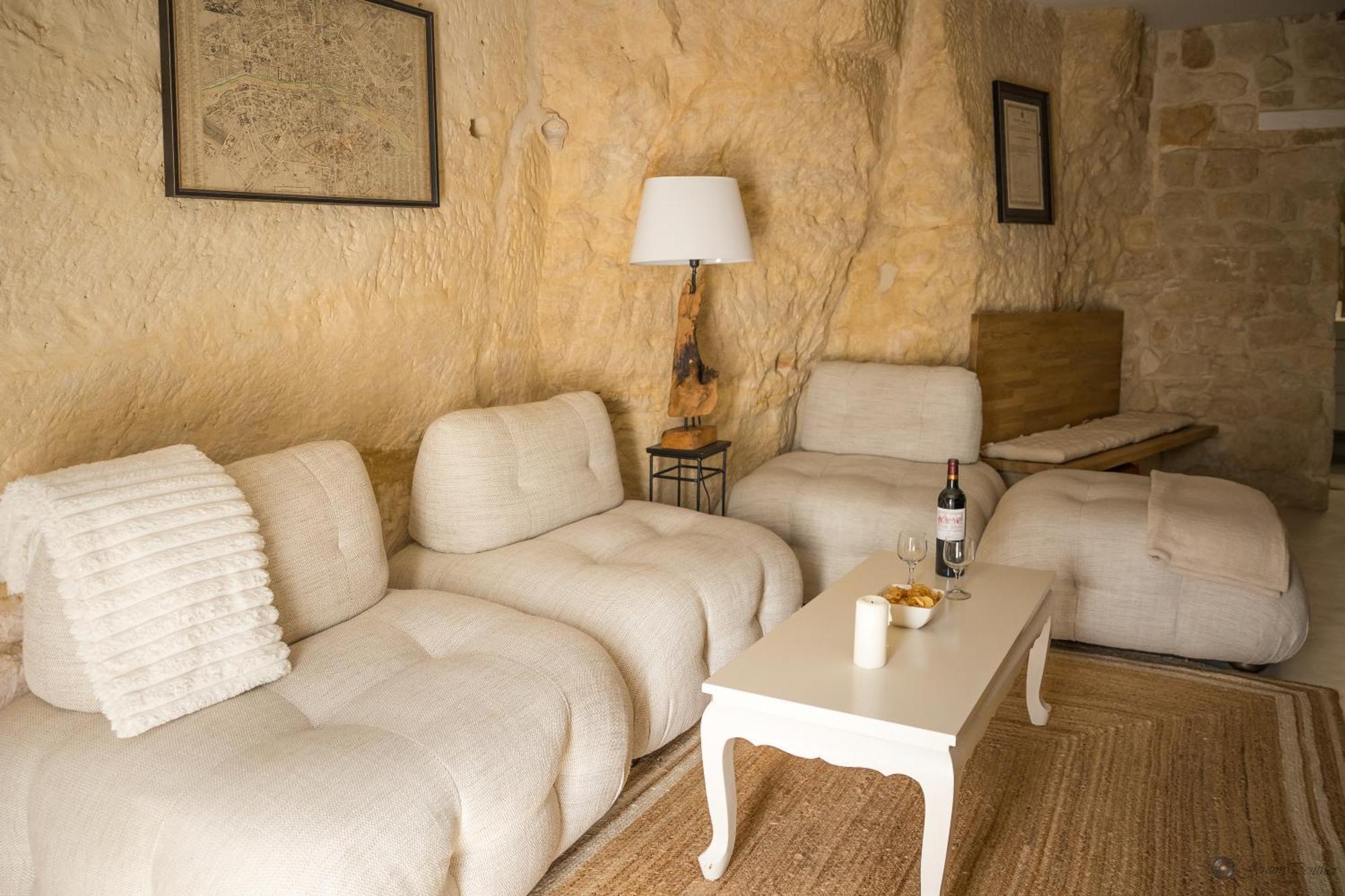Ferienwohnung Chez Millouz - Triplex Semi-Troglodyte Pontoise Exterior foto